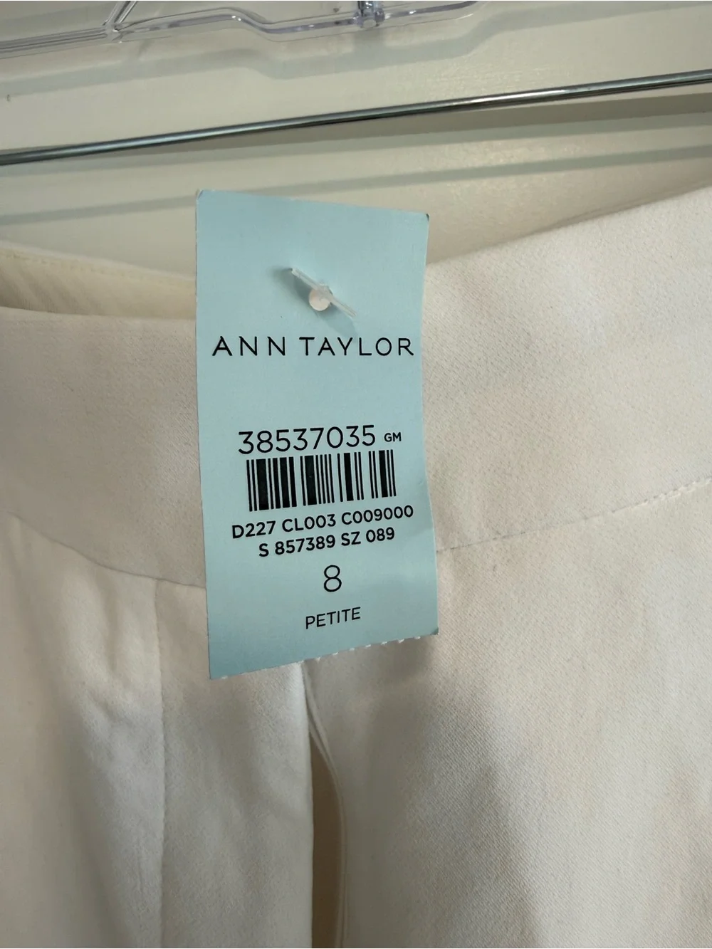 Ann Taylor Wide-Leg White Women's Trousers/Pants - NWT, size 8P